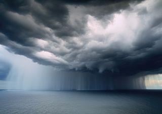 Torrenciales lluvias afectarán zonas de México, mientras ciclones tropicales se forman