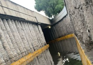 Torrenciales lluvias arrastran vehículos, causan apagones y sacuden sobre el occidente del país