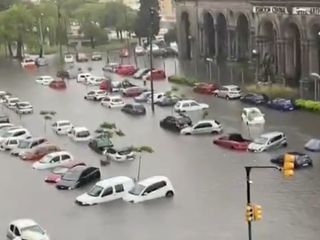 ¡Alerta naranja! por torrenciales lluvias en Uruguay, dejan severos encharcamientos y daños urbanos