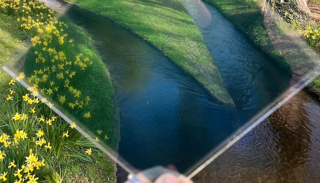 Organische, semitransparente Photovoltaik ist besonders für Anwendungen in der bauwerkintegrierten und Agri-Photovoltaik interessant. Organische, semitransparente Photovoltaik ist besonders für Anwendungen in der bauwerkintegrierten und Agri-Photovoltaik interessant. Bild: Fraunhofer ISE
