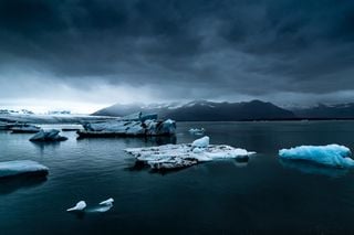 El coste atmosf&eacute;rico oculto del transporte mar&iacute;timo en el &Aacute;rtico en la formaci&oacute;n de las nubes: impactos