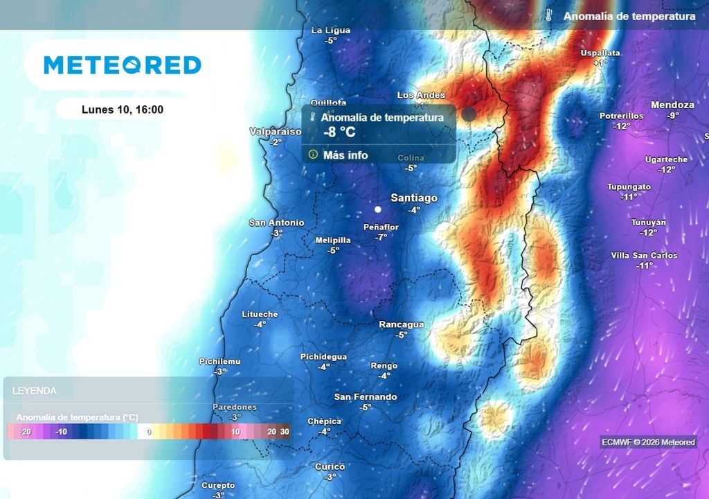 Temperaturas Tras un amanecer con heladas, la tarde del lunes podría marcar una máxima de 11 °C, quedandose por debajo de los promedios climatológicos para esta época en Santiago.