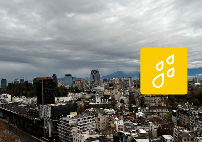 Tras las heladas, vuelven las lluvias a Santiago: este ser&aacute; el momento exacto en que cambiar&aacute; el tiempo