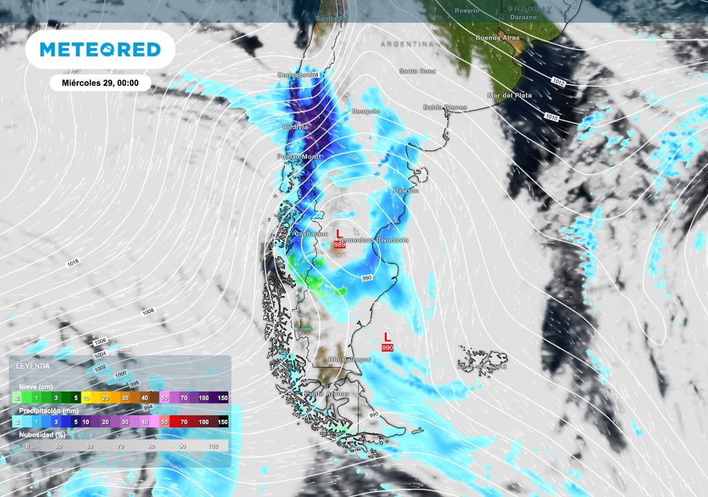 La baja estará cruzando el norte de Santa Cruz durante el martes con valores que pueden ubicarse por debajo de los 990 hPa.