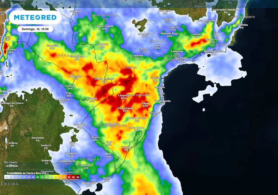 Previsão de probabilidade de chuvas no domingo durante a tarde.