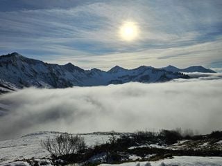 Verrückt: Trotz einer Kaltfront wird es wärmer - Experte Markus Köss über die Paradoxie einer maskierten Kaltfront