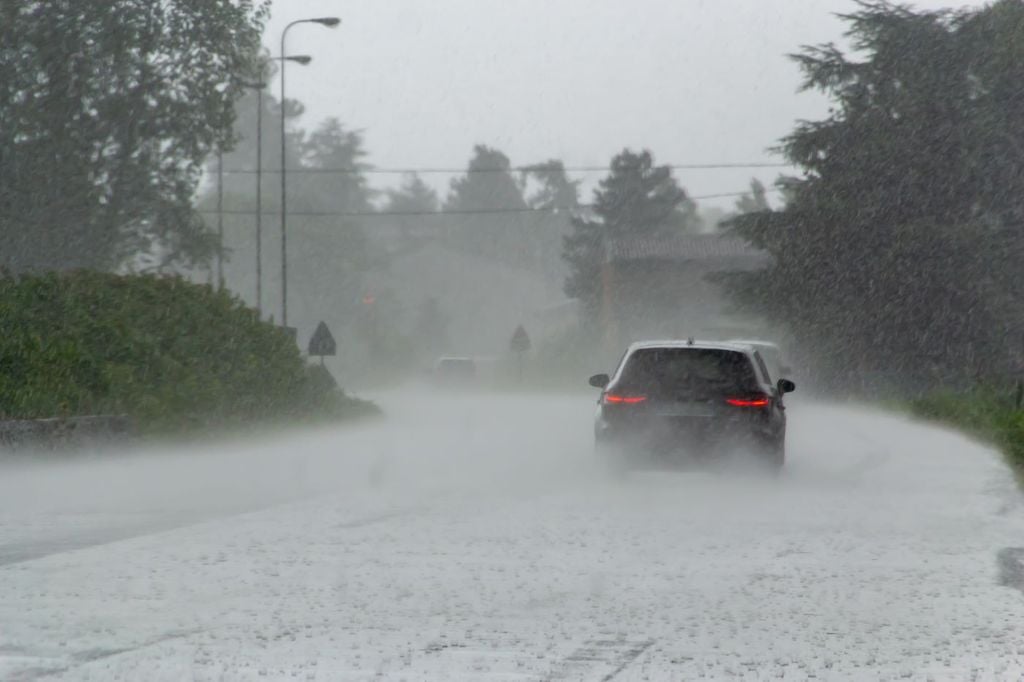 Vance se desplazará frente a las costas del Pacífico Central. Esta condición provocará lluvias intensas en la costa de Jalisco, así como lluvias muy fuertes en Colima, Sinaloa, Nayarit, entre otros. Vance se desplazará frente a las costas del Pacífico Central. Esta condición provocará lluvias intensas en la costa de Jalisco, así como lluvias muy fuertes en Colima, Sinaloa, Nayarit, entre otros.