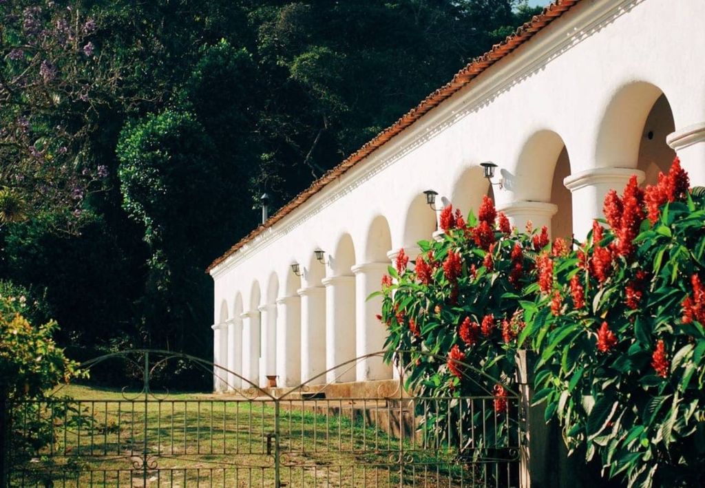 Casarão no Sítio São Luís, na Rota Verde do Café