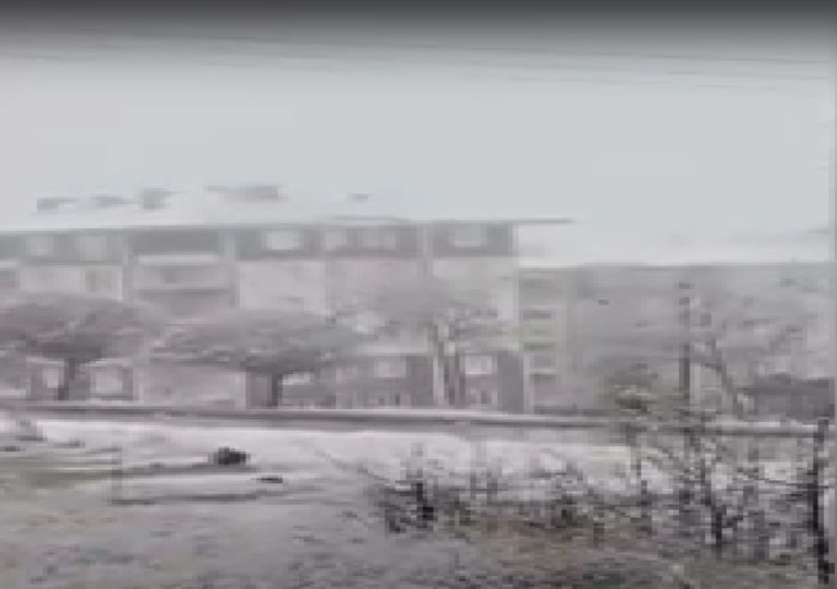 Turquie : de superbes chutes de neige recouvrent Yozgat de blanc ! Turquie : de superbes chutes de neige recouvrent Yozgat de blanc !