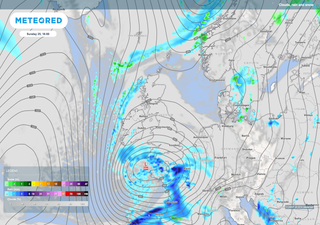 UK weather outlook for this weekend: Threat of gales and snow for some