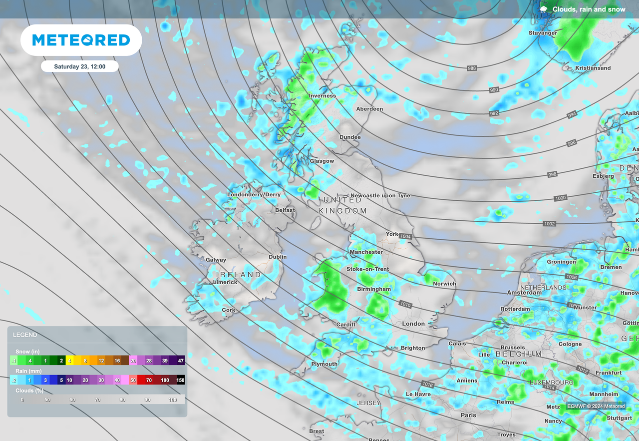Snow in the UK weather outlook for the next few days plus possible hail ...