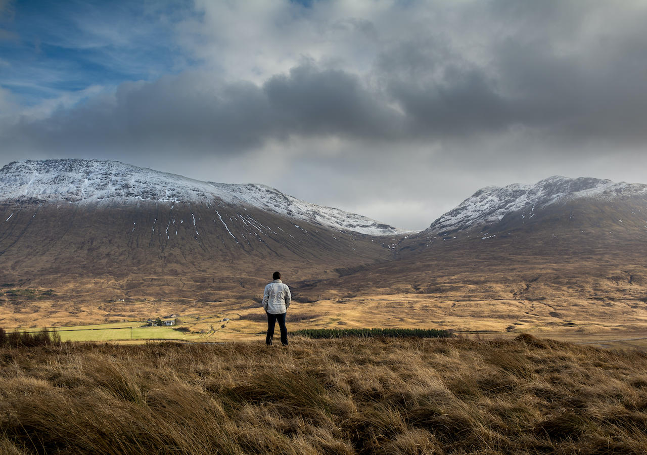 UK weather outlook: strong winds, heavy rain, and hill snow