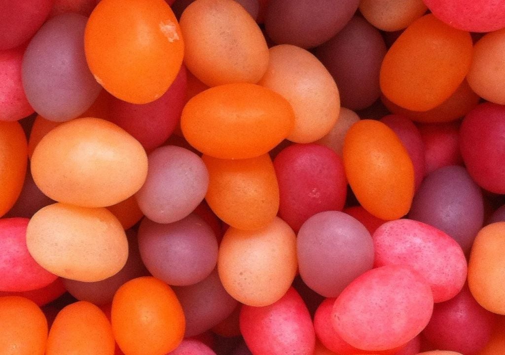 Typische Produkte enthalten oft viel Zucker, Salz oder Fett sowie Emulgatoren, Farbstoffen und Aromen. Typische Produkte enthalten oft viel Zucker, Salz oder Fett sowie Emulgatoren, Farbstoffen und Aromen.