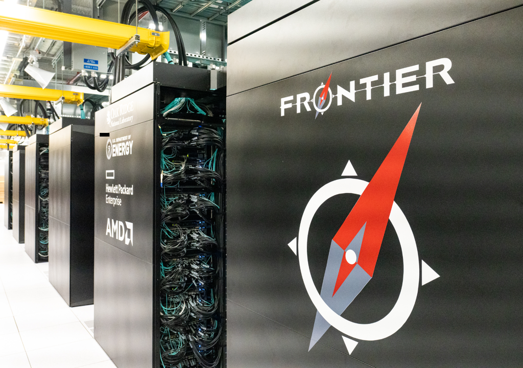 Frontier est le deuxième plus grand supercalculateur au monde et était considéré comme le premier jusqu'à la mi-2022. Crédit : Laboratoire national d'Argonne Frontier est le deuxième plus grand supercalculateur au monde et était considéré comme le premier jusqu'à la mi-2022. Crédit : Laboratoire national d'Argonne