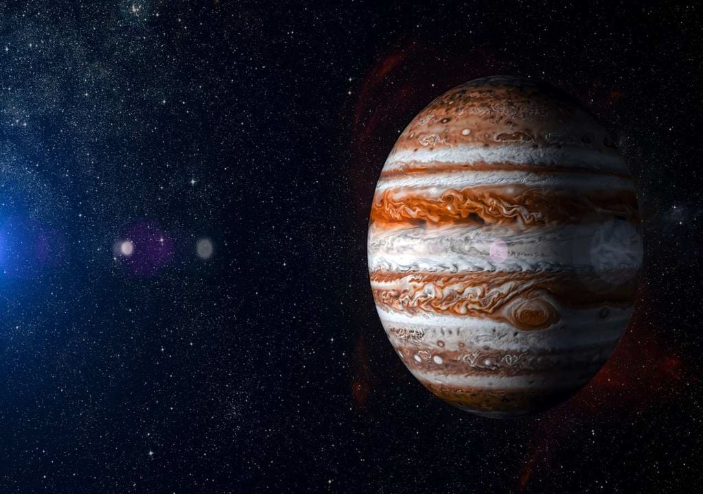 Investigação recente revela mecanismos geológicos que podem ligar a superfície de Europa ao seu oceano interno, criando condições favoráveis à vida.