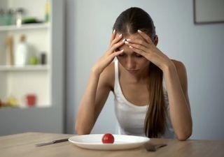 Uma equipa de investigadores de Harvard detetou uma ligação genética entre anorexia e acordar cedo