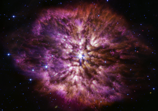 Uma foto rara! Estrela é observada momentos antes de entrar em supernova