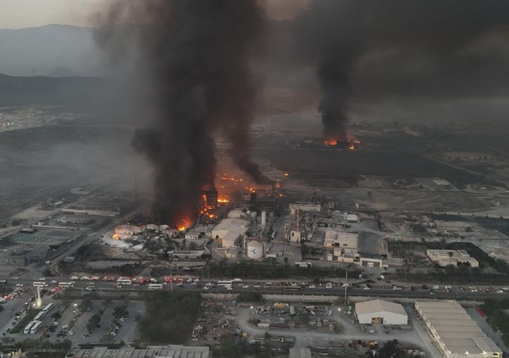 fuego; Monterrey; emergencia; seguridad; siniestro fuego; Monterrey; emergencia; seguridad; siniestro