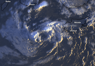 Un ciclón mediterráneo toma características subtropicales ¿Medicane?
