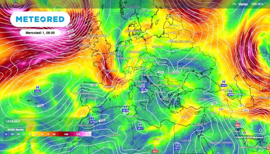 Nella mappa nella libera atmosfera (500hPa) riferita all'1 luglio, è possibile notare la figura dell'anticiclone delle Azzorre sul vicino atlantico spingere una sua propaggine verso l'Europa occidentale, inserendo correnti relativamente più fresche che potrebbero alleviare l'ondata di caldo. ECMWF Meteored