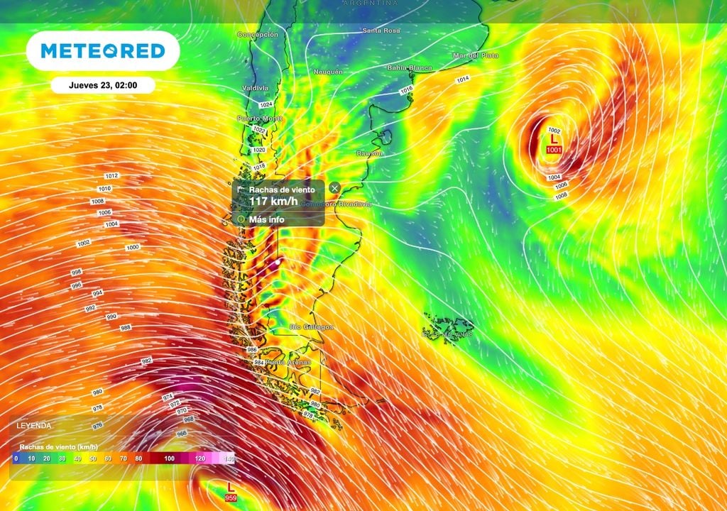 El marcado gradiente de presión asociado al pasaje de un frente frío ayudará a generar ráfagas de viento muy intensas. En algunos sectores de la estepa de Santa Cruz esas ráfagas podrán superar los 115 km/h.