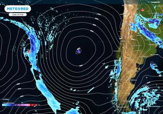 Un gran anticiclón, fuertes vientos y calor extremo: así comienza la semana en Chile, según el pronóstico de Meteored
