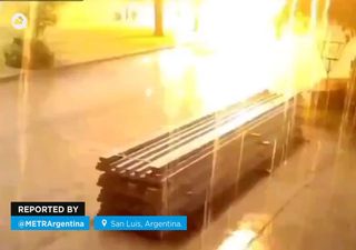 Un joven es alcanzado por el impacto de un rayo en San Luis, Argentina