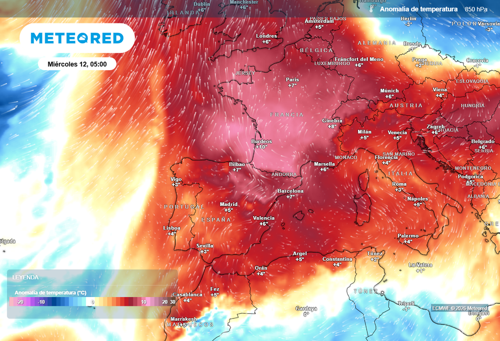 Todo el calor liberado a la atmósfera elevará aún más la "línea de referencia" de las temperaturas. Las futuras olas de calor partirán de un nivel medio más alto, lo que hará que los fenómenos extremos no solo sean más probables, sino también, potencialmente, más intensos y prolongados.