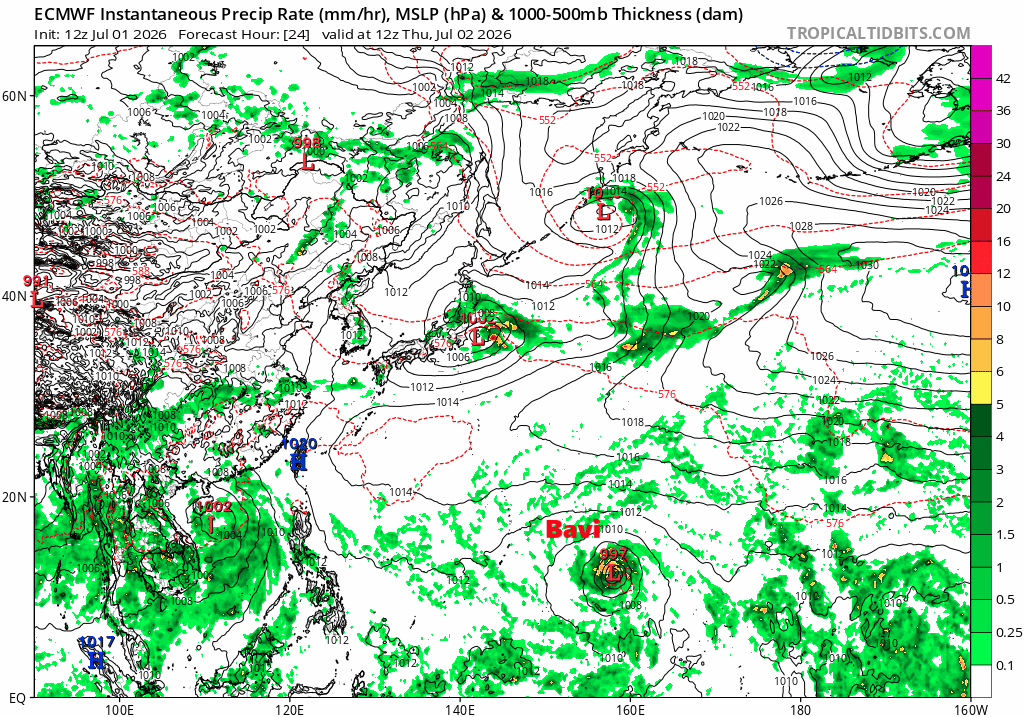 Predicción de la presión y precipitaciones, en escala de colores, previstas por el modelo ECMWF para el periodo 2-10 de julio de 2026, donde se observa el posible supertifón Bavi. Tropicaltidbits