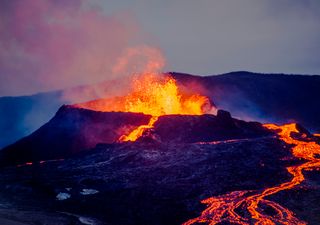 Un volcán erupciona en Islandia, ¿debemos temer por el tráfico aéreo?