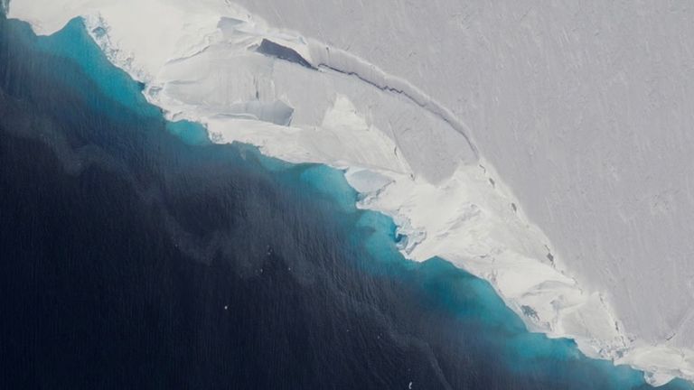 Una Enorme Cavidad Confirma La Desintegración Del Glaciar Thwaites Una Enorme Cavidad Confirma La Desintegración Del Glaciar Thwaites