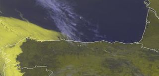 Una galerna típica vista por satélite: 25 de mayo de 2012