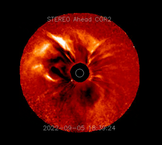 Una gran explosión en el otro lado del sol