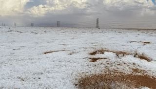 Una gran granizada causa estragos en Hail, Arabia Saudi, el video es sorprendente