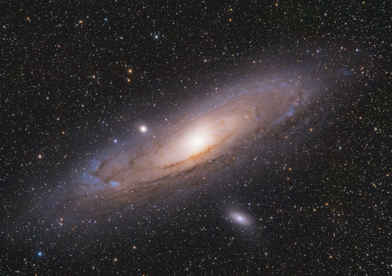 Malin 2 es una de las galaxias espirales más grandes y misteriosas del universo (en la imagen, representación de una galaxia espiral).