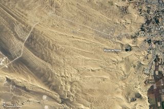 Una laguna en el desierto más seco del mundo