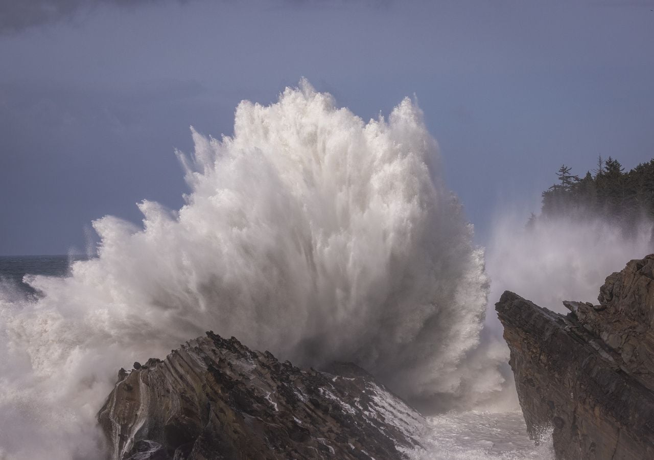 Erin se ha transformado en una borrasca extremadamente intensa, cuyos efectos se dejan sentir en gran parte del Atlántico norte, llegando también a España.