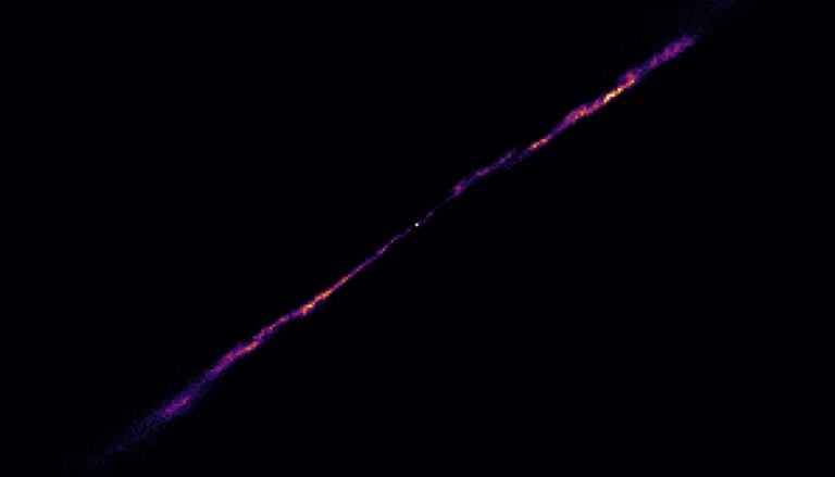 Unsichtbare Strukturen im All: Funkelnder Pulsar gibt Aufschluss &uuml;ber den interstellaren Raum