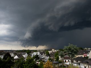 Unwetter am Wochenende durch Gewitter und starken Regen!