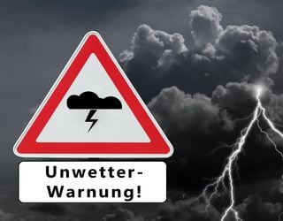 Unwetterwarnung: Schwere Gewitter bringen Hagel, Orkabböen und Tornadogefahr! Hier wird es brisant!