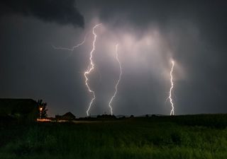 Unwetterwarnung: In der Nacht im Süden Deutschlands Starkregen, Hagel und Sturmböen!