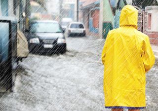 Schwere Unwetterlage geht weiter! Am Wochenende über 30°C möglich