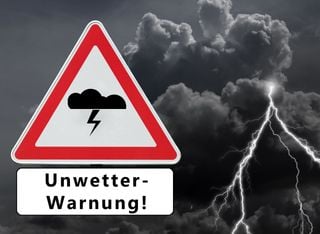 Unwetterwarnung: Heute und Montag starke Gewitter mit Platzregen, Hagel und Sturm!