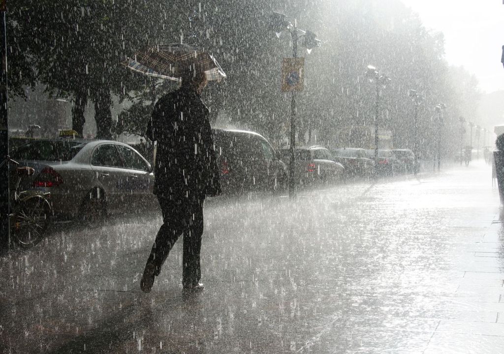 Über 180 Liter Regen: Extreme Sintflut in Deutschland!