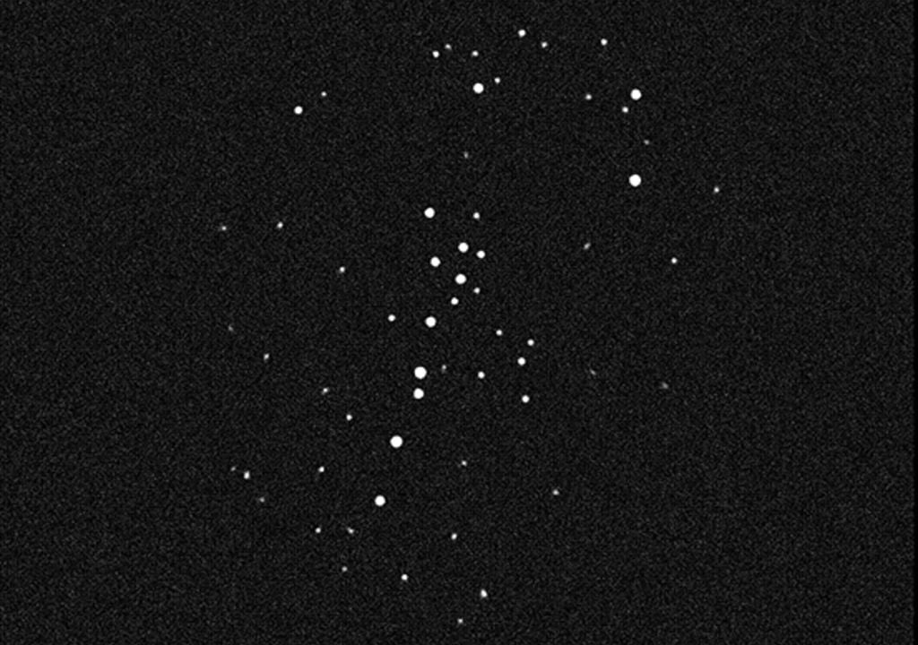 Ursa Major III/UNIONS 1 – ein uraltes, kompaktes Sternsystem mit etwa 60 Sternen, dessen ungewöhnlich hohe Geschwindigkeitsdispersion auf mehrere tausend Sonnenmassen versteckter Materie innerhalb des Sternhaufens hindeutet. Ursa Major III/UNIONS 1 – ein uraltes, kompaktes Sternsystem mit etwa 60 Sternen, dessen ungewöhnlich hohe Geschwindigkeitsdispersion auf mehrere tausend Sonnenmassen versteckter Materie innerhalb des Sternhaufens hindeutet.