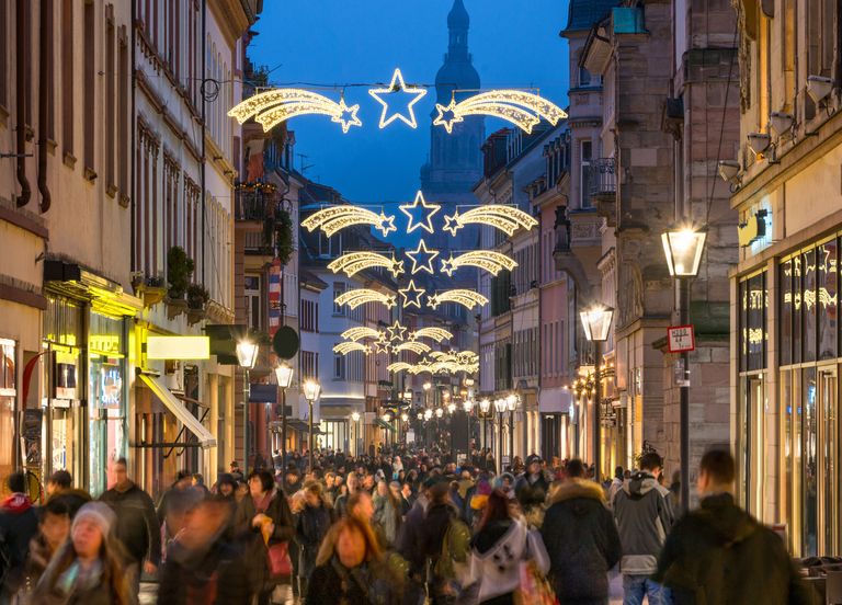 Vacances de Noël : ce qu'il faut retenir de l'allocution du Président Vacances de Noël : ce qu'il faut retenir de l'allocution du Président