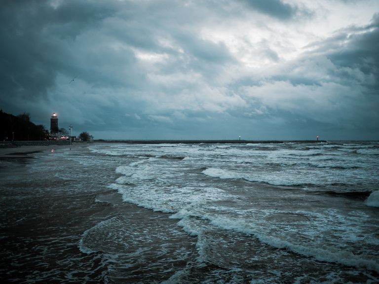 Le temps sera pluvieux et très venté au nord pour cette première semaine de vacances scolaires. Le temps sera pluvieux et très venté au nord pour cette première semaine de vacances scolaires.