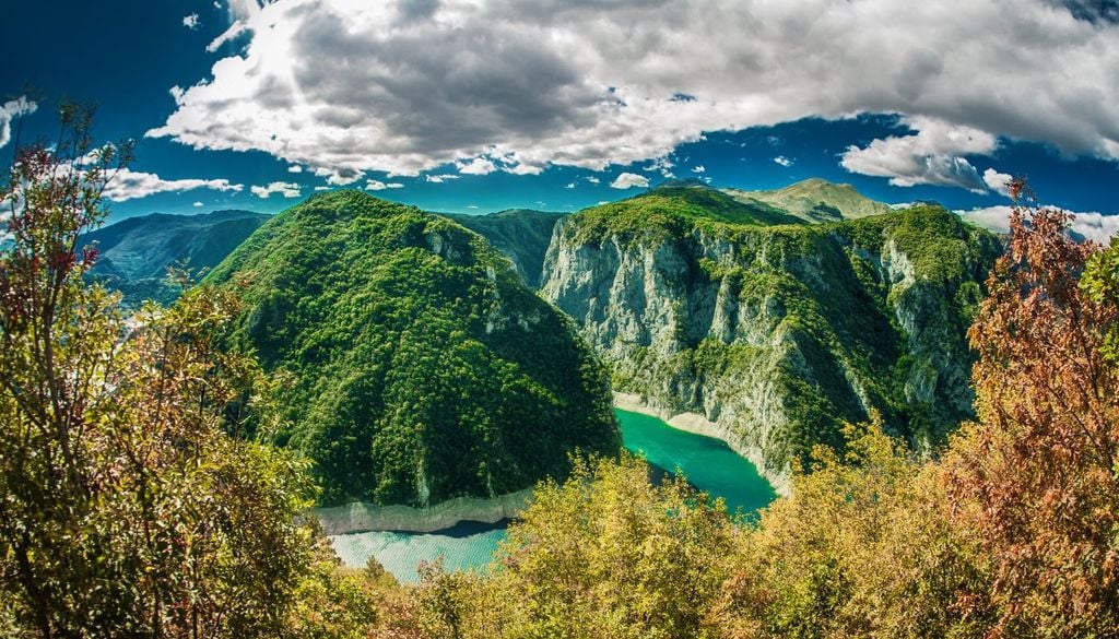 Montenegro parchi Una veduta del canyon del fiume Piva, nel nord del paese, al confine con la Bosnia e Erzegovina