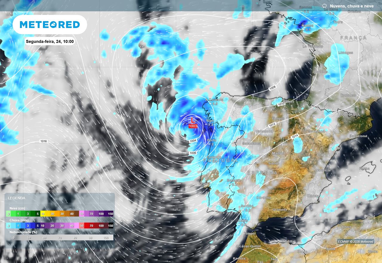 An unusual storm for August is set to form near Portugal: possible impact on Monday the 24th