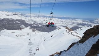 Valle Nevado, el destino de nieve a pocos km de Santiago de Chile que conquista cada vez m&aacute;s a los argentinos
